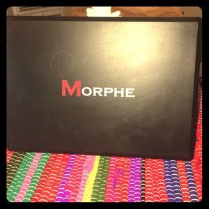 Morphe eye shadow palette